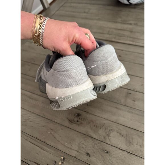 MEN'S NIKE DZ2617 METCON 9 RUNNING SMOKE GREY/WHITE SHOES SNEAKERS Size 11 - Picture 4 of 5